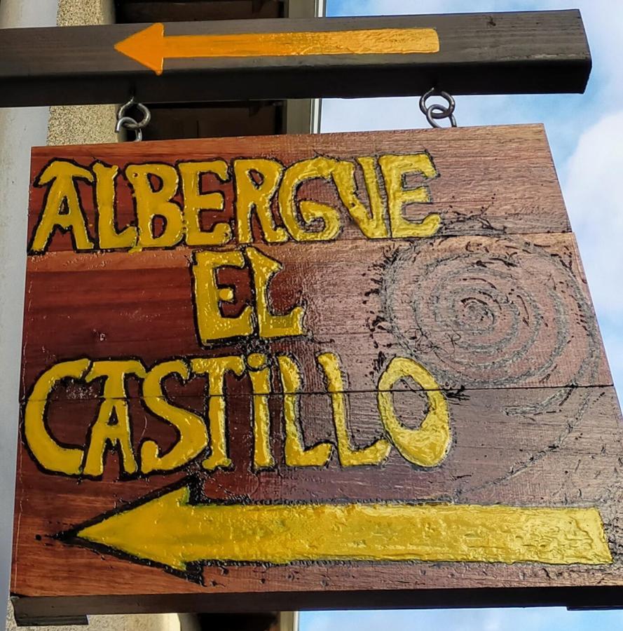 וילה פרנקה דל ביירסו Albergue El Castillo מראה חיצוני תמונה